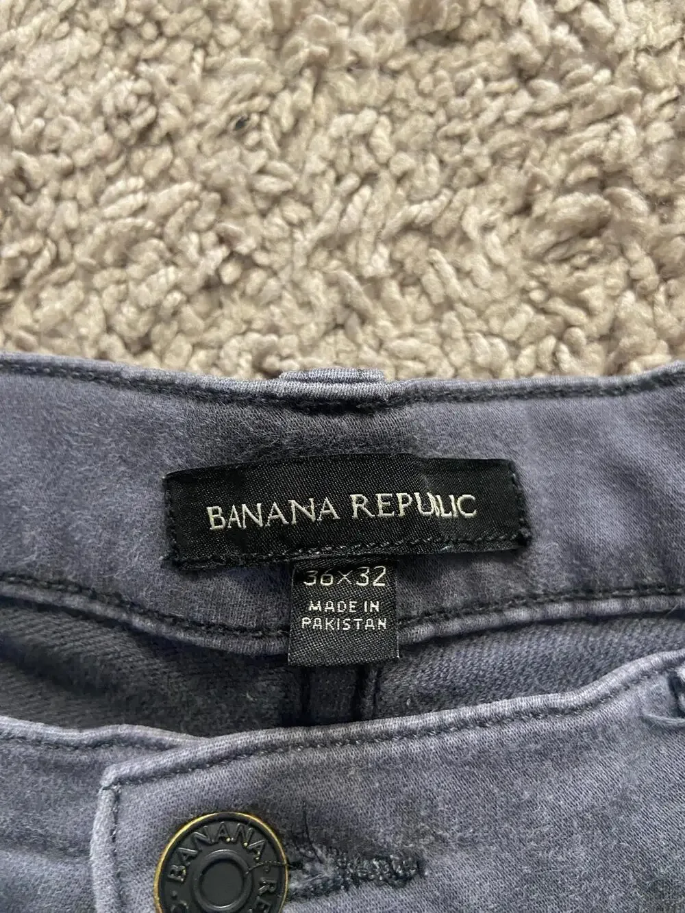 Banana Republic Jeans Mens 36x32 Gray Charcoal Wash Regular Straight Fit Denim